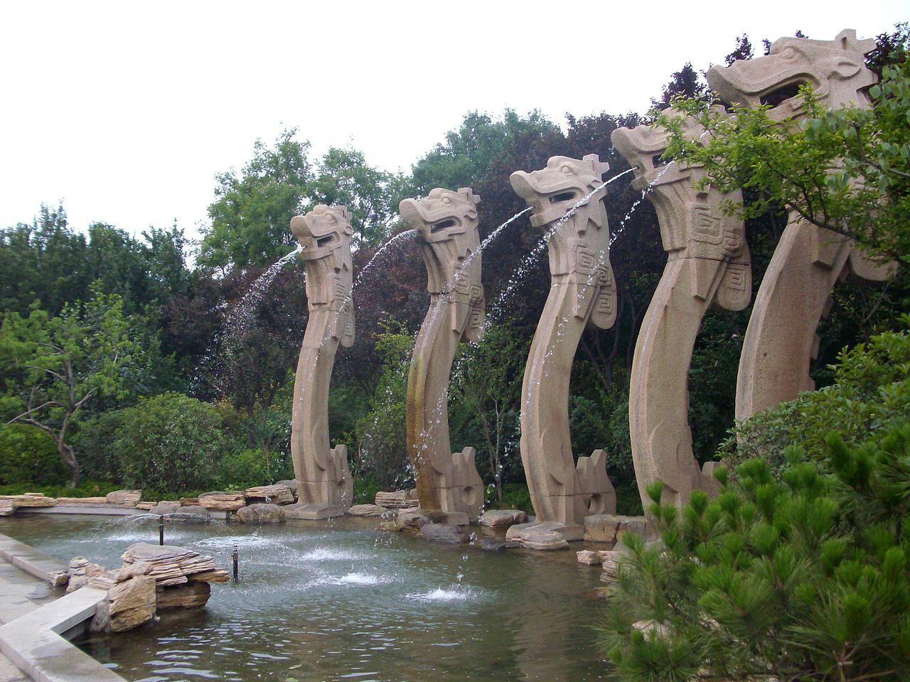 150157690812341.jpg 1280px-Five_Stone_Dragon.jpg